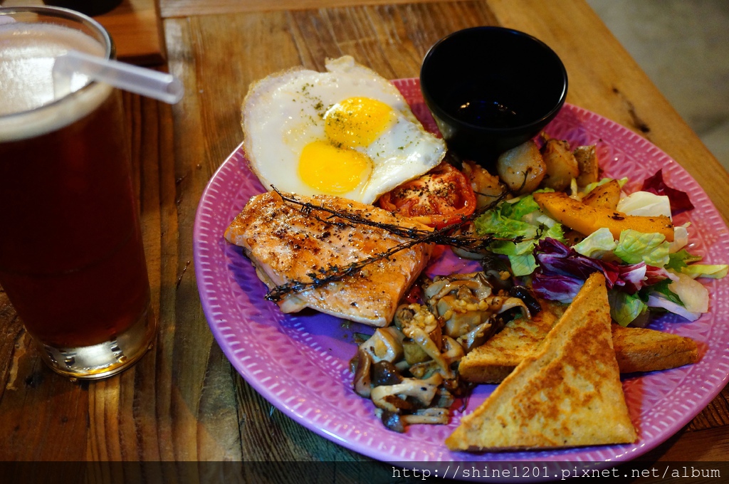 國父紀念館站美食.早午餐.下午茶 Greedy Bistronomy Café全日餐酒館