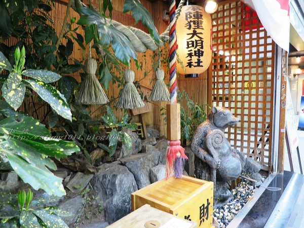 北國の旅 10.      當小祿來到狸小路..     狸小路＆本陣貍大明神社