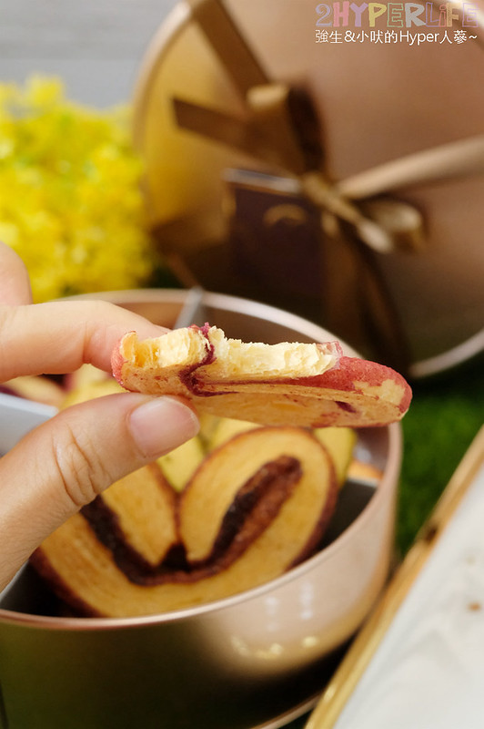 台中伴手禮,台中廣三sogo甜點,台中廣三sogo美食,台中甜點,台中美食,台中西區美食,甜忌廉甜點店,甜忌廉蝴蝶酥,甜忌廉蝴蝶餅,蝴蝶餅,點心禮盒 @強生與小吠的Hyper人蔘~