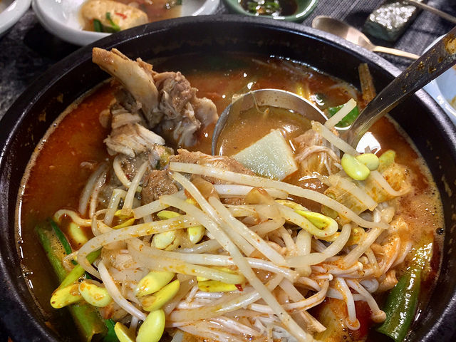 【內湖區／港墘站】三元花園韓式餐廳- 瑞光店 貴族韓式料理