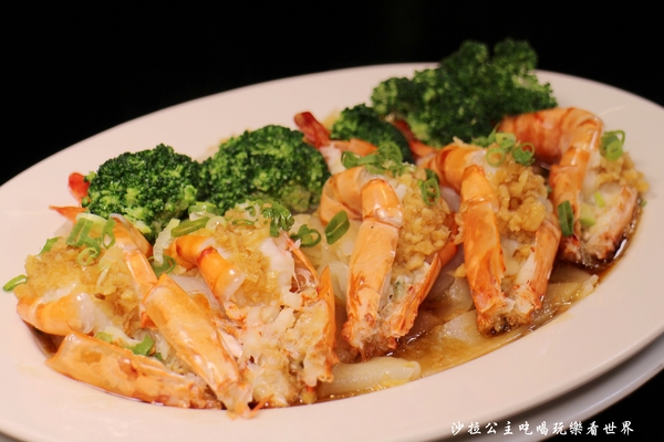 茶騷有味香港茶餐廳:三重港式料理/年菜可外帶『茶騷有味香港茶餐廳』金牌脆皮雞/捷運菜寮站