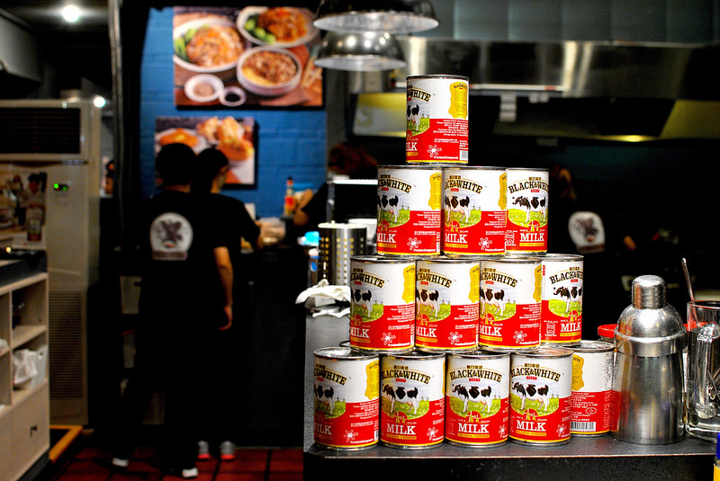 【三重港式】茶騷有味香港茶餐廳｜菜寮站港式料理、平民美食、香港就是這個味！芋頭控必點滑雞煲、招牌多汁脆皮雞｜寵物友善、平日不限時｜20161006更新