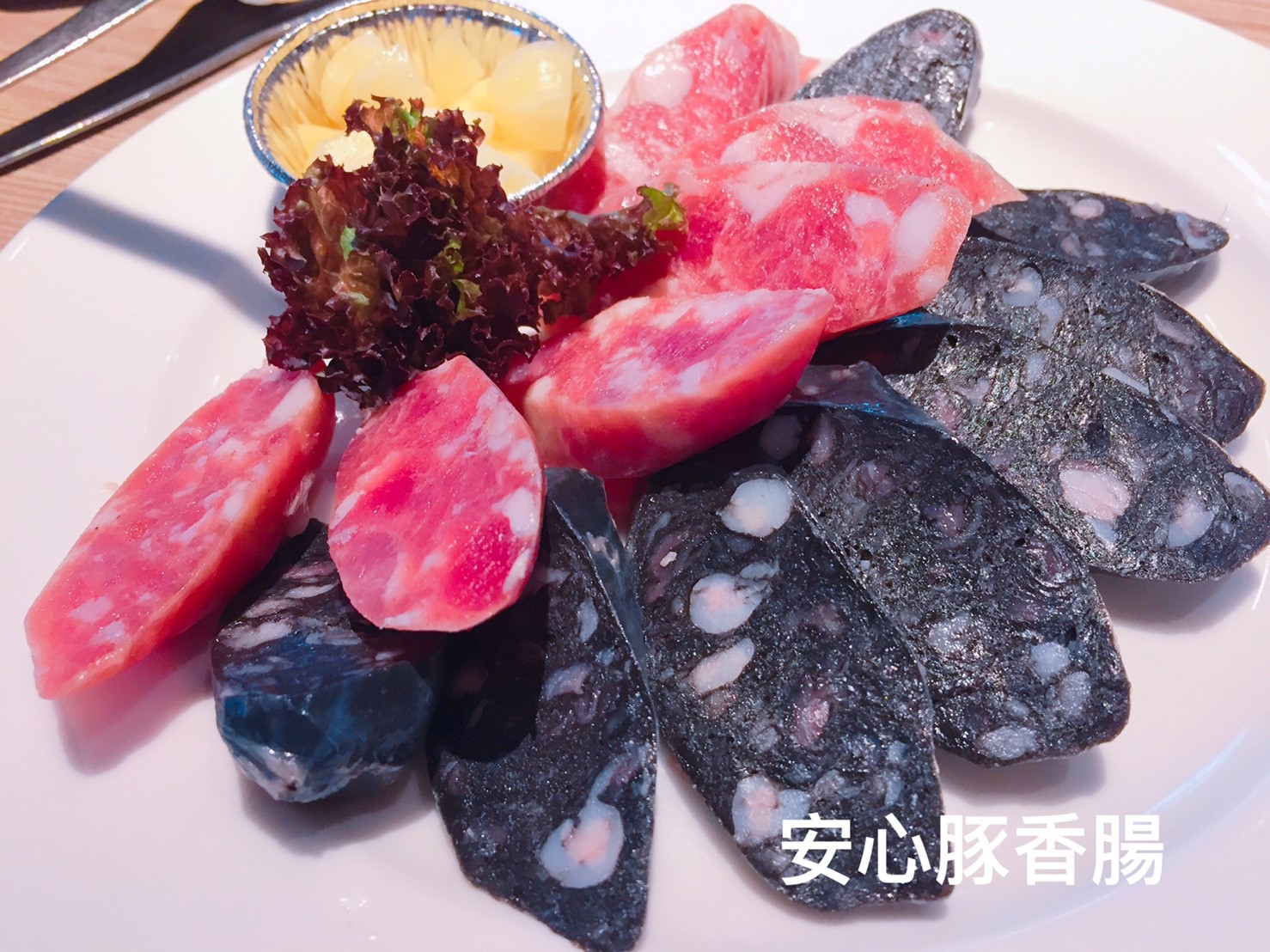 【台中】屋馬文心分店 台北人都要親自來吃一趟 不只是吃燒肉更是吃服務超到位