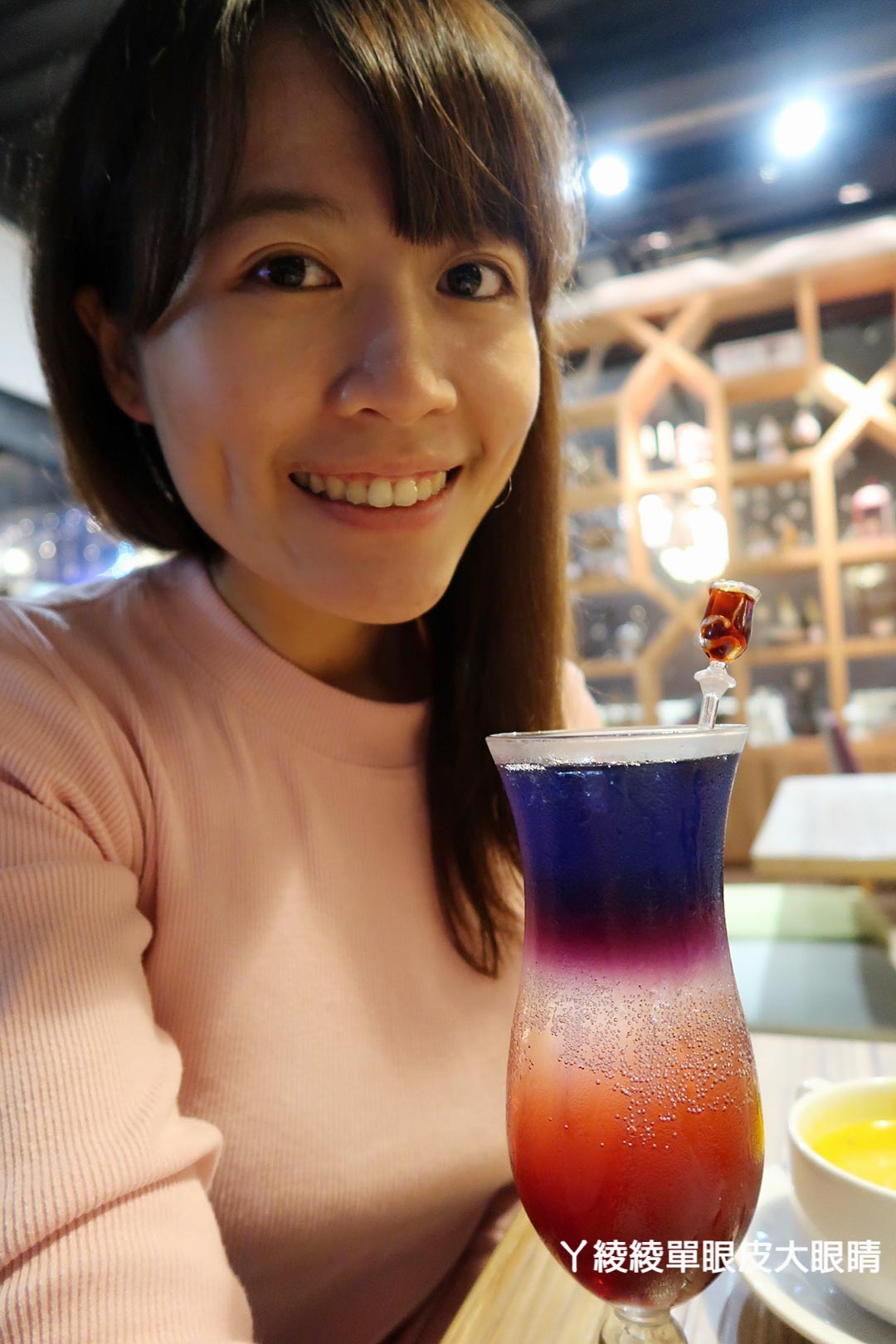 新竹景觀餐廳看夜景推薦,營業到凌晨!超大熊熊玻璃屋|草莓蜜糖金磚吐司