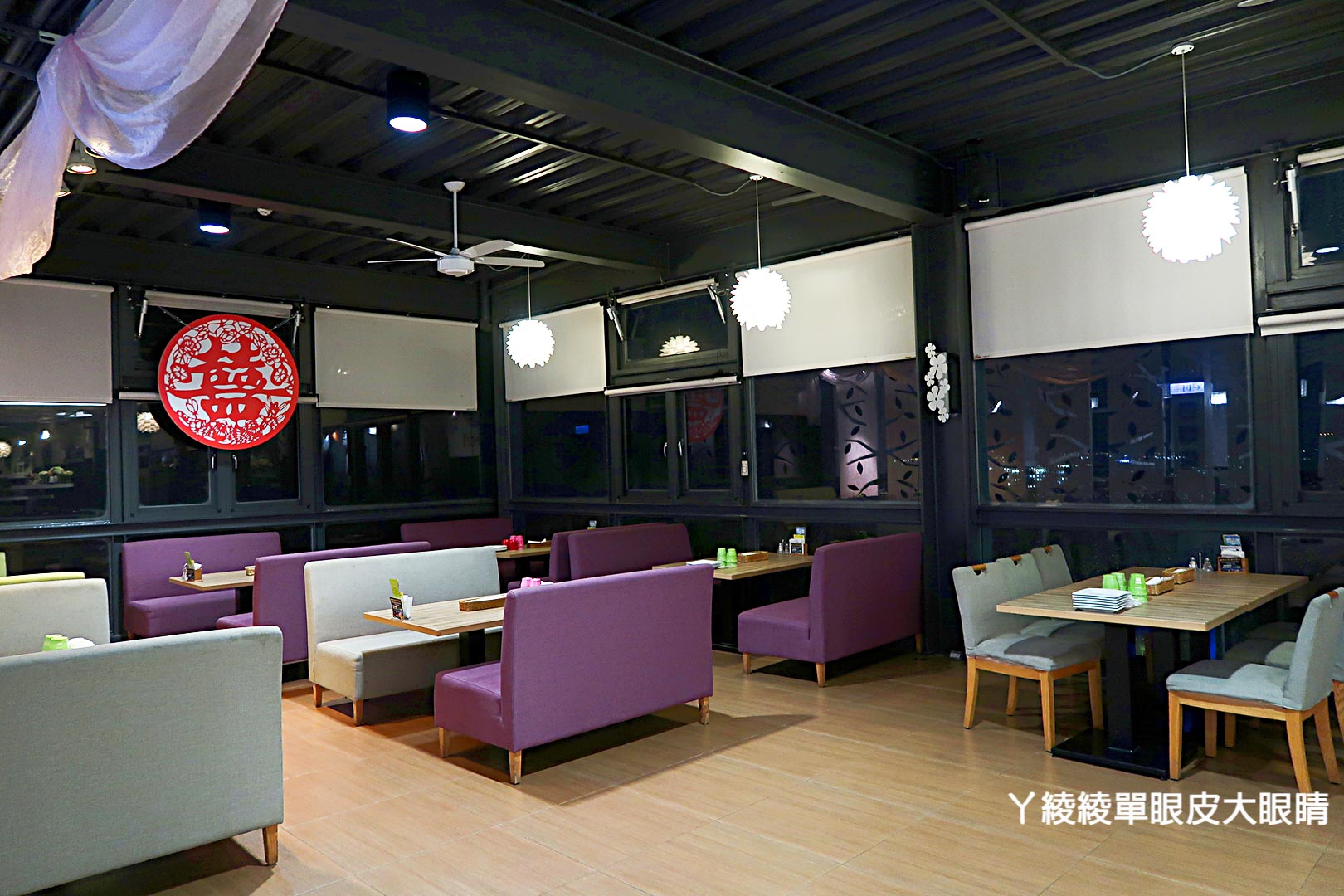 新竹景觀餐廳看夜景推薦,營業到凌晨!超大熊熊玻璃屋|草莓蜜糖金磚吐司