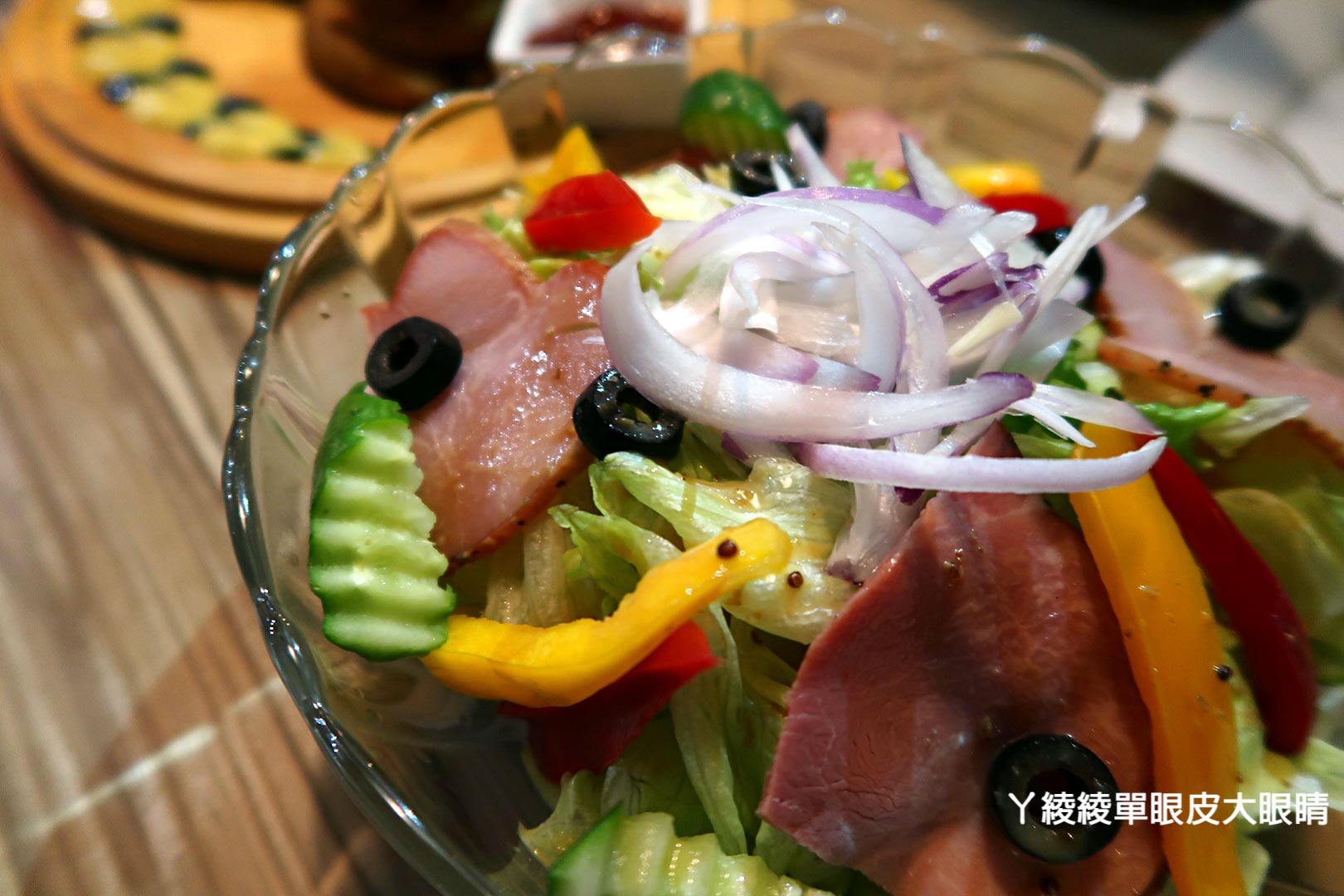 新竹景觀餐廳看夜景推薦,營業到凌晨!超大熊熊玻璃屋|草莓蜜糖金磚吐司