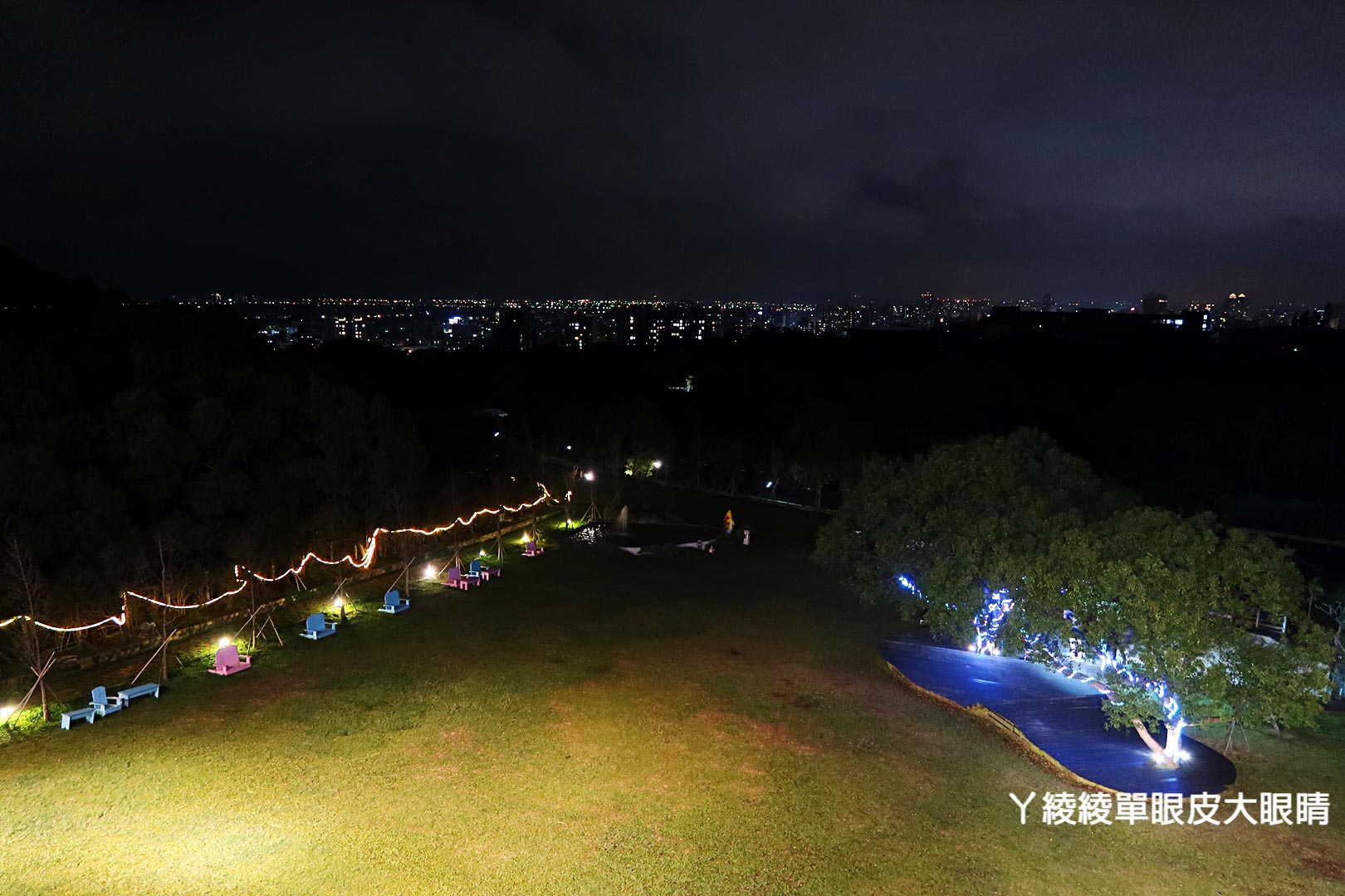 新竹景觀餐廳看夜景推薦,營業到凌晨!超大熊熊玻璃屋|草莓蜜糖金磚吐司