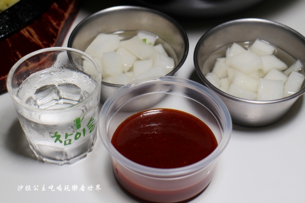 韓色韓式炸雞:蘆洲美食餐廳『韓色韓式炸雞』捷運徐匯中學站/韓式料理/炸年糕/外帶美食/宵夜