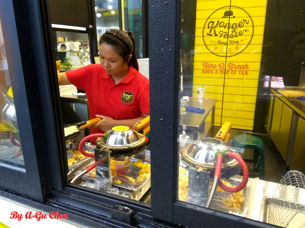 港茶經典-Konger Taste(永康店)：【臺南Ω永康區】港茶經典-Konger Taste（永康店）。下午茶時間來份雞蛋仔加絲襪奶茶當點心吧！