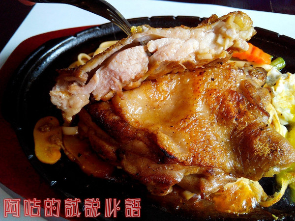 非常豪牛排館： ☆口碑券No.10☆【臺中Ω北屯區】非常豪牛排館。平價美味排餐選擇