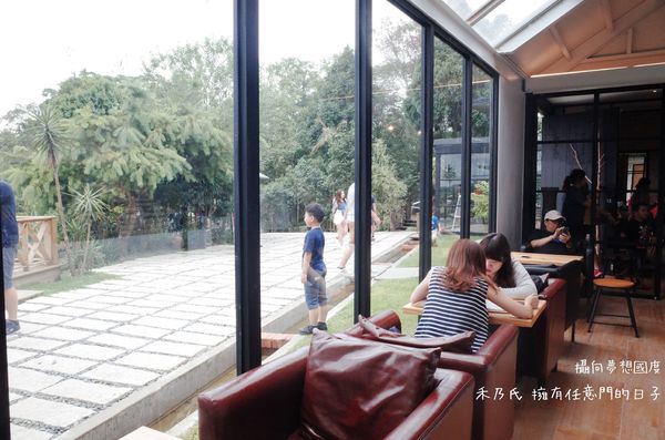 16-06-11-17-10-20-874_deco.jpg 16-06-11-17-10-20-874_deco.jpg