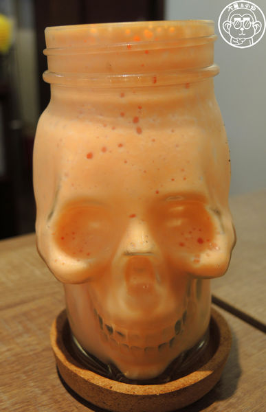 餓店碳烤吐司：呷飽祙【新北三重･餓店碳烤吐司】結合超夯碳烤吐司與創意飲品