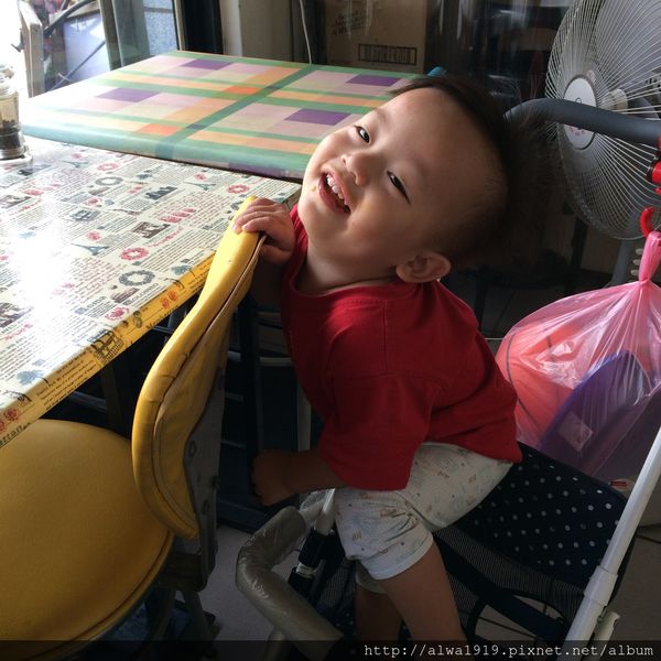 吉米老爹義大利麵:【竹北美食週記】超平價!口味比餐廳更濃厚,老闆怕出名的吉米老爹義大利麵。香甜金瓜濃湯,口味醇厚甘甜!大推薦! 吉米老爹義大利麵:【竹北美食週記】超平價!口味比餐廳更濃厚,老闆怕出名的吉米老爹義大利麵。香甜金瓜濃湯,口味醇厚甘甜!大推薦!