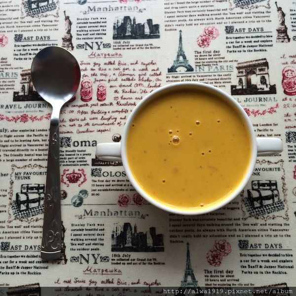 吉米老爹義大利麵:【竹北美食週記】超平價!口味比餐廳更濃厚,老闆怕出名的吉米老爹義大利麵。香甜金瓜濃湯,口味醇厚甘甜!大推薦! 吉米老爹義大利麵:【竹北美食週記】超平價!口味比餐廳更濃厚,老闆怕出名的吉米老爹義大利麵。香甜金瓜濃湯,口味醇厚甘甜!大推薦!