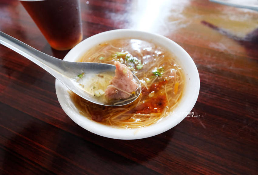 台中后里│后里國中肉圓-六十年老店.紅糟肉的肉圓和麵線喔~ - 藍色起士的美食主義