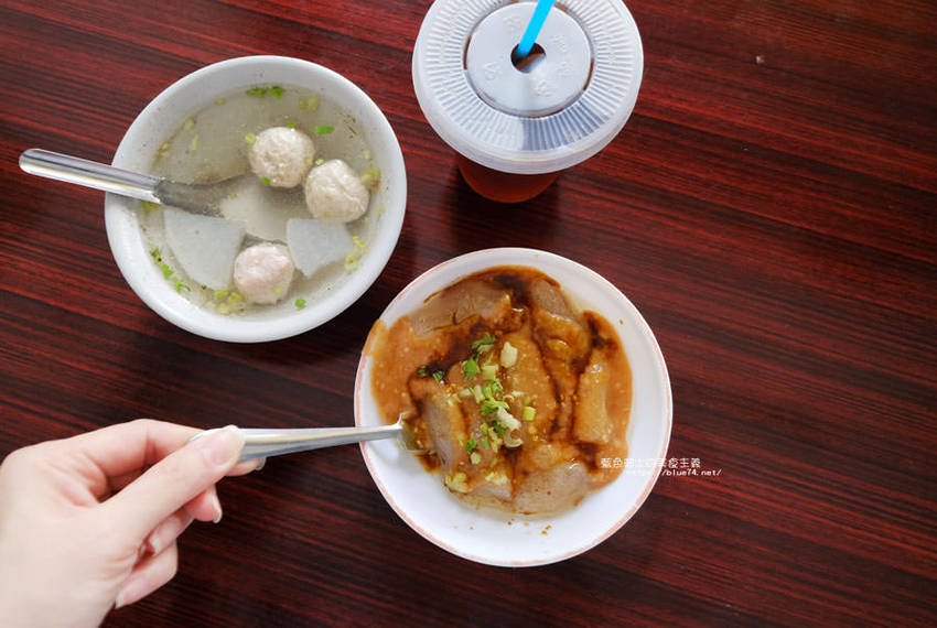 台中后里│后里國中肉圓-六十年老店.紅糟肉的肉圓和麵線喔~ - 藍色起士的美食主義