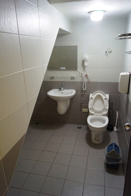 台東市 「胖咪民宿」 - 混搭現代與峇里風格的全新貓咪風格民宿