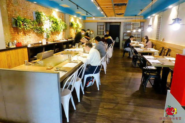 [食記] 新竹竹北 - 淡泊好食 多汁櫻桃鴨胸佐紅酒沙司 超厲害起司蛋捲又香又Q軟 鮮嫩美味沙朗牛排 鐵板燒套餐