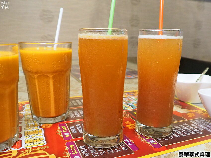 月亮蝦餅超級厚!!平價實惠的泰華泰式料理,經典口味由泰緬華僑掌廚,平日點合菜享85折優惠~