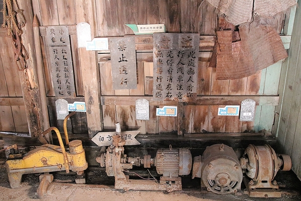 烏樹林休閒園區:【台南後壁景點】台糖烏樹林休閒園區~廠房浪漫彩繪牆,台糖古早味冰棒,戀戀五分車懷舊之旅,鐵道文化資產保存 烏樹林休閒園區:【台南後壁景點】台糖烏樹林休閒園區~廠房浪漫彩繪牆,台糖古早味冰棒,戀戀五分車懷舊之旅,鐵道文化資產保存