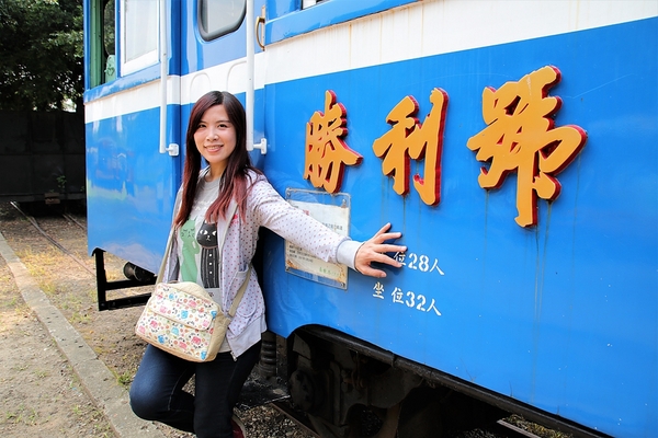 烏樹林休閒園區:【台南後壁景點】台糖烏樹林休閒園區~廠房浪漫彩繪牆,台糖古早味冰棒,戀戀五分車懷舊之旅,鐵道文化資產保存 烏樹林休閒園區:【台南後壁景點】台糖烏樹林休閒園區~廠房浪漫彩繪牆,台糖古早味冰棒,戀戀五分車懷舊之旅,鐵道文化資產保存
