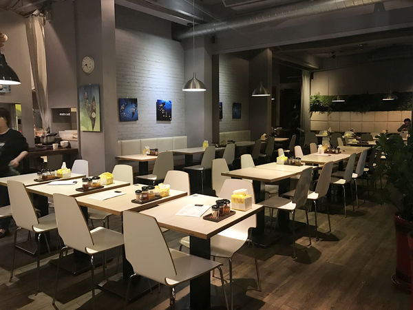 【新越越南麵食館】台北信義 - 五分埔道地越式料理 改良式溫哥華x越南口味