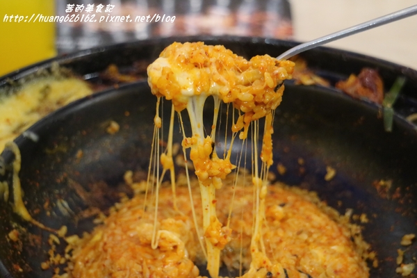 OMAYA春川炒雞(新北中和店):【新北中和區】超級豐富的一鍋三吃 辛普森湯 起司部隊鍋『OMAYA春川炒雞(新北中和店)』中和韓式推薦 OMAYA春川炒雞(新北中和店):【新北中和區】超級豐富的一鍋三吃 辛普森湯 起司部隊鍋『OMAYA春川炒雞(新北中和店)』中和韓式推薦