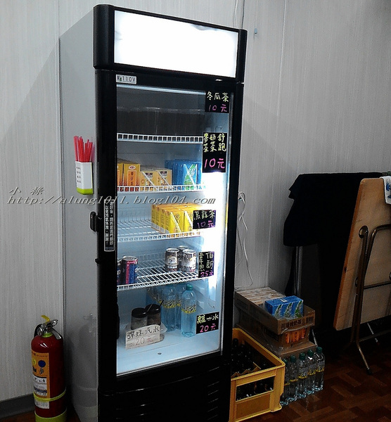 四哥鮮魚湯  ..消費滿百虱目魚頭無限嗑 )))))