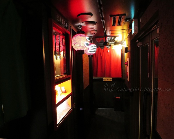 陌生的城市。寒風夜雨。只為一親湯頭…       一蘭本社総本店