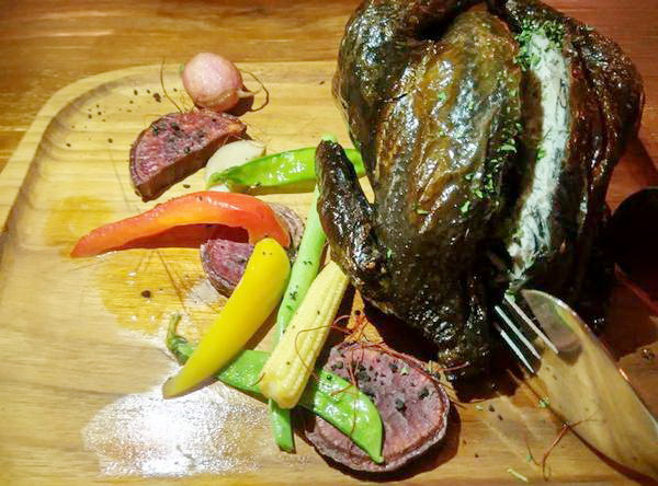 好處:好處-台大附近約會聚餐的好所在 燈光美氣氛佳 餐點更是出色 服務也超親切 一定再回訪