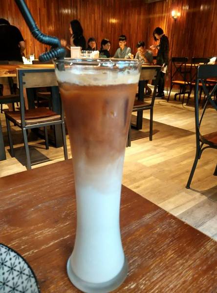 好處:好處-台大附近約會聚餐的好所在 燈光美氣氛佳 餐點更是出色 服務也超親切 一定再回訪