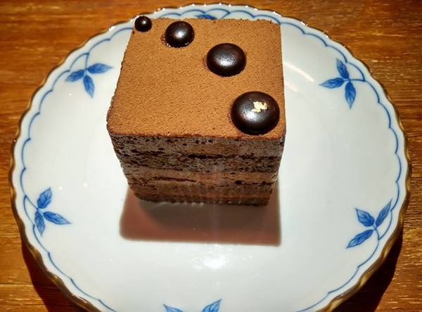 好處:好處-台大附近約會聚餐的好所在 燈光美氣氛佳 餐點更是出色 服務也超親切 一定再回訪