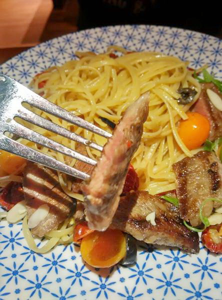 好處:好處-台大附近約會聚餐的好所在 燈光美氣氛佳 餐點更是出色 服務也超親切 一定再回訪