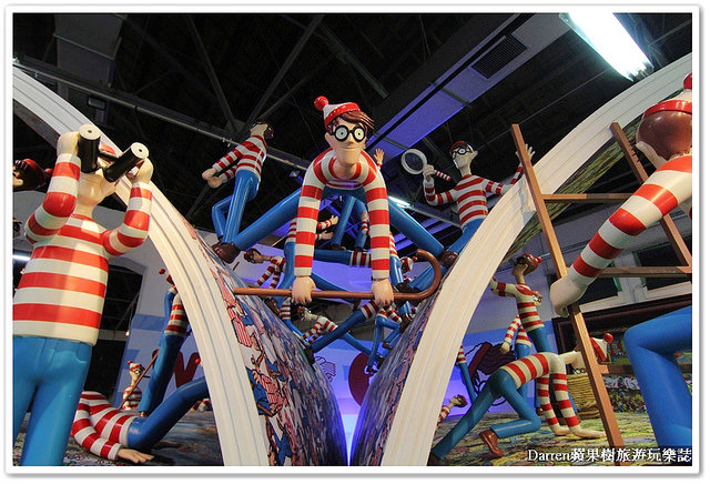 『台北華山1914創意文化園區尋找威利展』2016威利在哪裡特展-尋找快樂●繪本場景變成威利巨型驚奇魔法書登場 一起來找威利!?