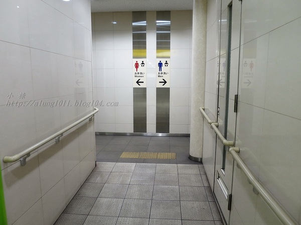 來去坐地鐵~ 福岡空港橘線夜間疾行記