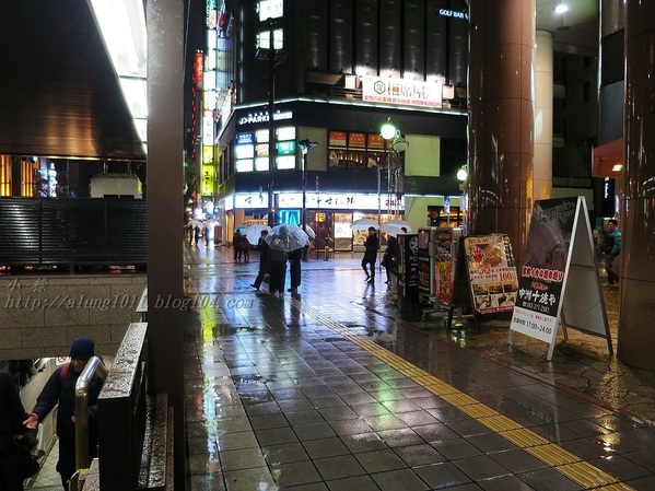 來去坐地鐵~ 福岡空港橘線夜間疾行記
