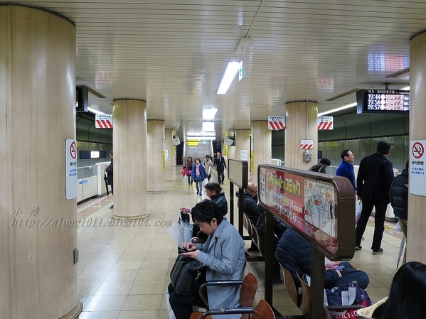 來去坐地鐵~ 福岡空港橘線夜間疾行記