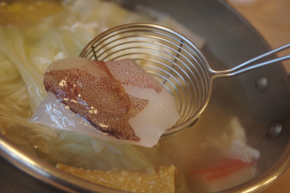 高雄 鳳山。湯饌涮涮鍋，來自澎湖的海味