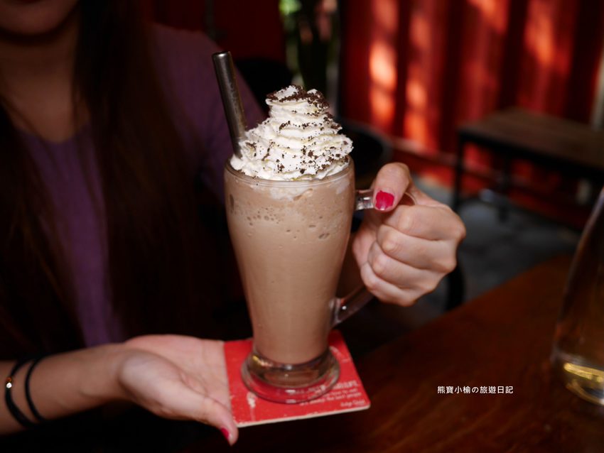 【台中北屯美食】Nola Kitchen紐澳良小廚崇德店,台中高質感餐酒館,下午也有營業唷!新鮮現開英國生蠔好好吃,還有獨家楓糖鬆餅炸雞。 @熊寶小榆の旅遊日記 【台中北屯美食】Nola Kitchen紐澳良小廚崇德店,台中高質感餐酒館,下午也有營業唷!新鮮現開英國生蠔好好吃,還有獨家楓糖鬆餅炸雞。 @熊寶小榆の旅遊日記