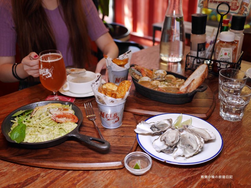 【台中北屯美食】Nola Kitchen紐澳良小廚崇德店,台中高質感餐酒館,下午也有營業唷!新鮮現開英國生蠔好好吃,還有獨家楓糖鬆餅炸雞。 @熊寶小榆の旅遊日記 【台中北屯美食】Nola Kitchen紐澳良小廚崇德店,台中高質感餐酒館,下午也有營業唷!新鮮現開英國生蠔好好吃,還有獨家楓糖鬆餅炸雞。 @熊寶小榆の旅遊日記