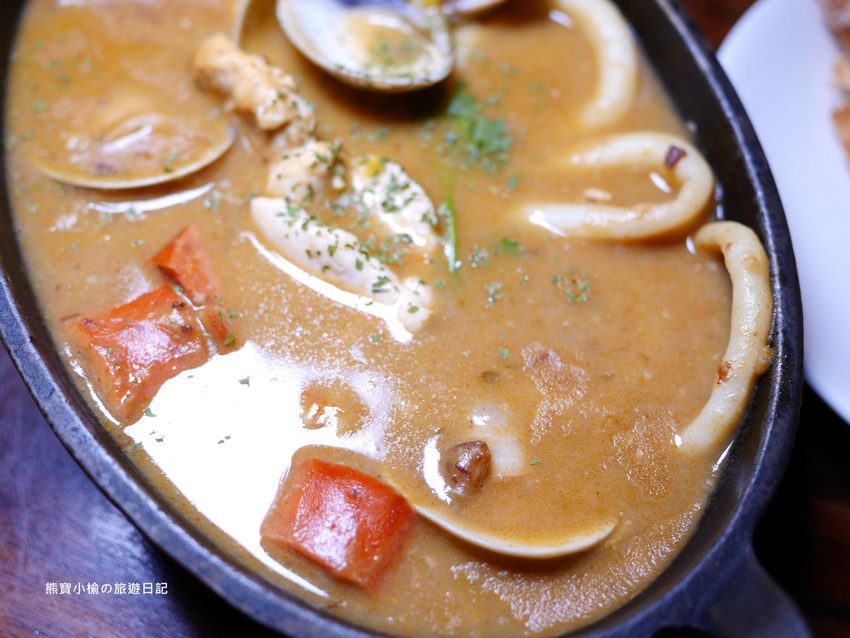 【台中北屯美食】Nola Kitchen紐澳良小廚崇德店,台中高質感餐酒館,下午也有營業唷!新鮮現開英國生蠔好好吃,還有獨家楓糖鬆餅炸雞。 @熊寶小榆の旅遊日記 【台中北屯美食】Nola Kitchen紐澳良小廚崇德店,台中高質感餐酒館,下午也有營業唷!新鮮現開英國生蠔好好吃,還有獨家楓糖鬆餅炸雞。 @熊寶小榆の旅遊日記