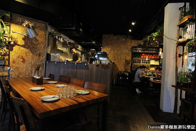 『桃園中壢sogo商圈美食』Postman(漢堡x早午餐x義式料理專賣店)★藏身巷弄的人氣早午餐下午茶