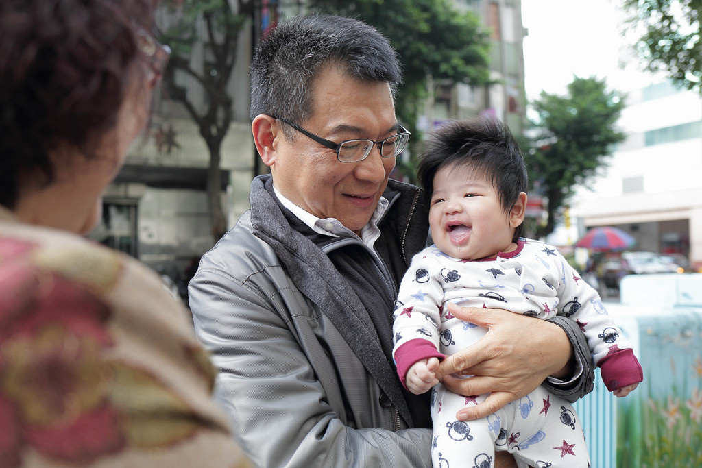 出來散步開心 出來散步開心