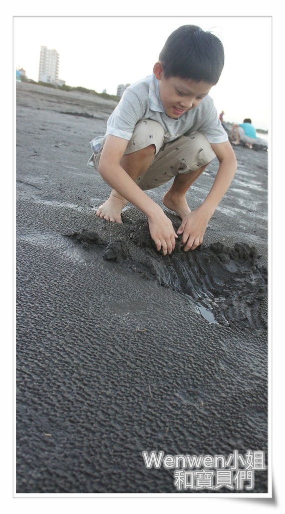 2016.10.01 八里觀海大道 玩沙(3).jpg 2016.10.01 八里觀海大道 玩沙(3).jpg