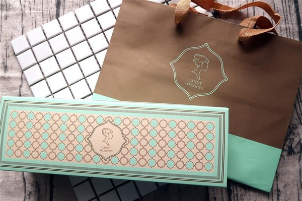 Candy Wedding：Candy Wedding 彌月蛋糕試吃 焦糖無花果/檸檬糖霜/莓果醬/杏仁香橙蛋糕 彌月禮盒影片~