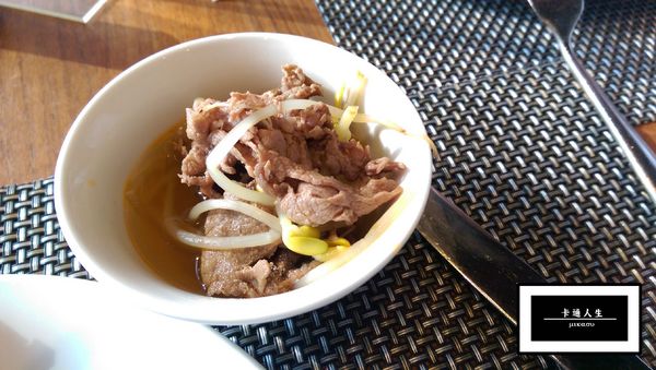 高雄國賓大飯店-i River愛河牛排海鮮自助餐廳: 【高雄/食﹡鹽埕】精緻甜點包君滿意.高雄國賓大飯店-i River愛河牛排海鮮自助餐廳