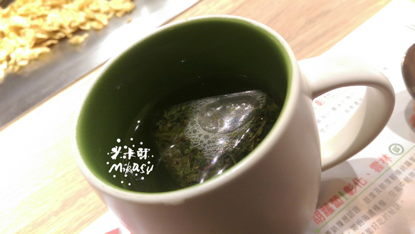 hot7新鐵板料理(大里店):【台中/食﹡大里】高雄巨蛋店參考文.微地雷文慎入.hot7新鐵板料理