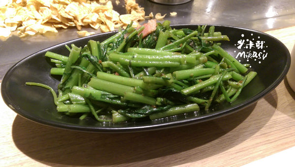 hot7新鐵板料理(大里店):【台中/食﹡大里】高雄巨蛋店參考文.微地雷文慎入.hot7新鐵板料理