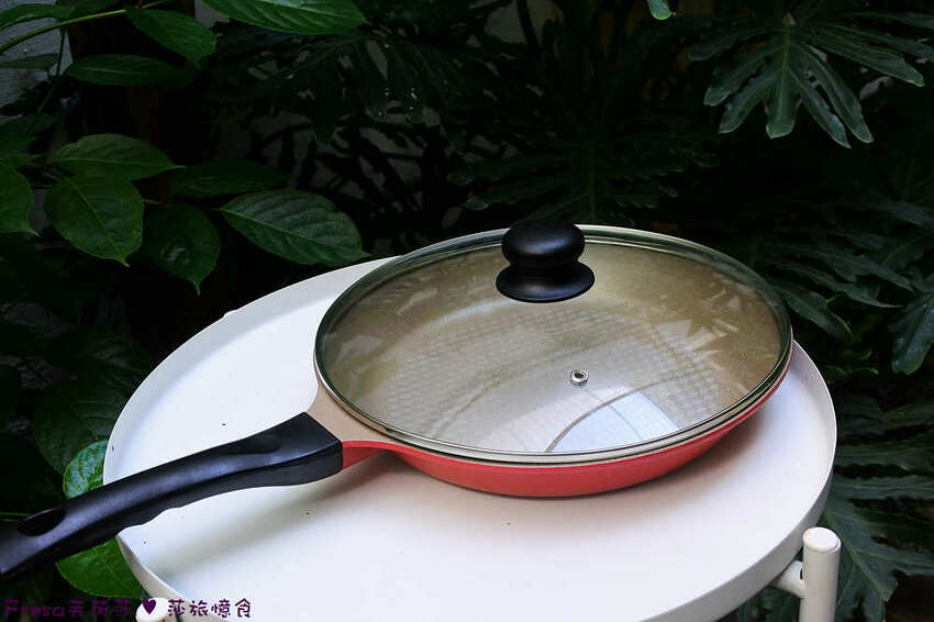 家居鍋具【韓國Kitchen Art】絕美超喜氣搬家送禮首選!紅鈦晶原石IH不沾鍋具組-二代升級款│炒鍋+湯鍋+平煎鍋+鍋蓋│疊起收納超方便 - Fresa芙芮莎♥莎旅憶食