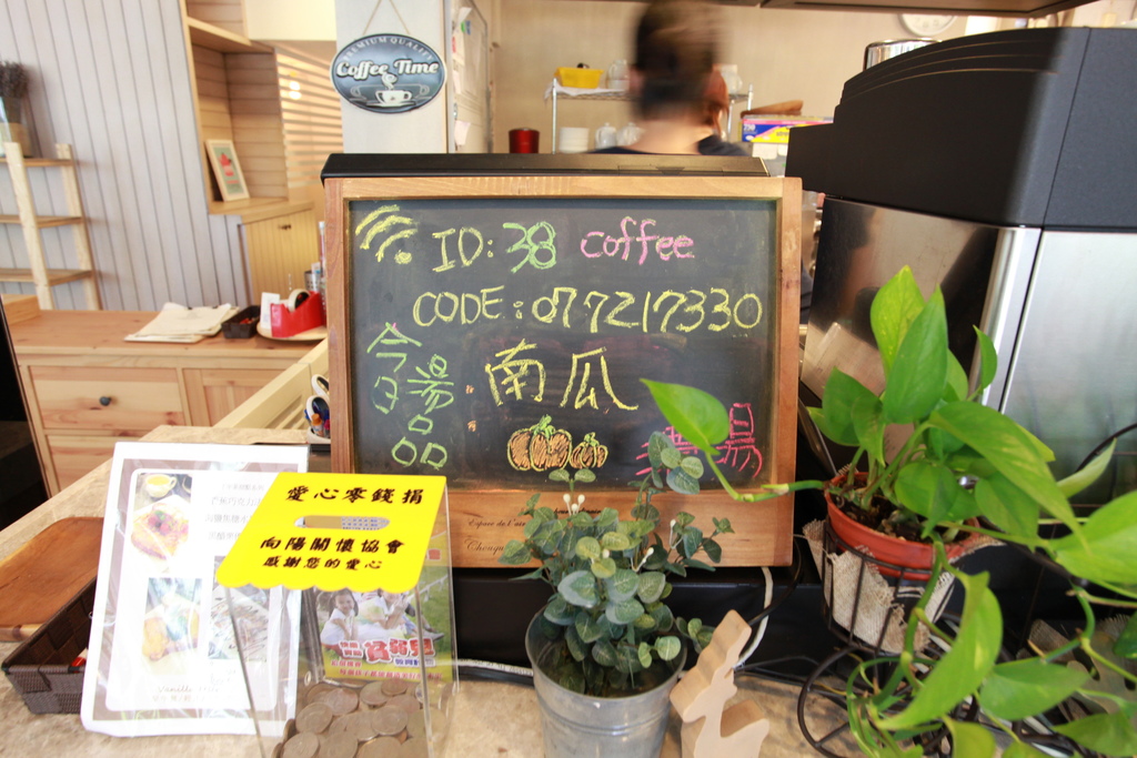 吃.高雄|早午餐轻食下午茶「vanilla deer香草鹿」.